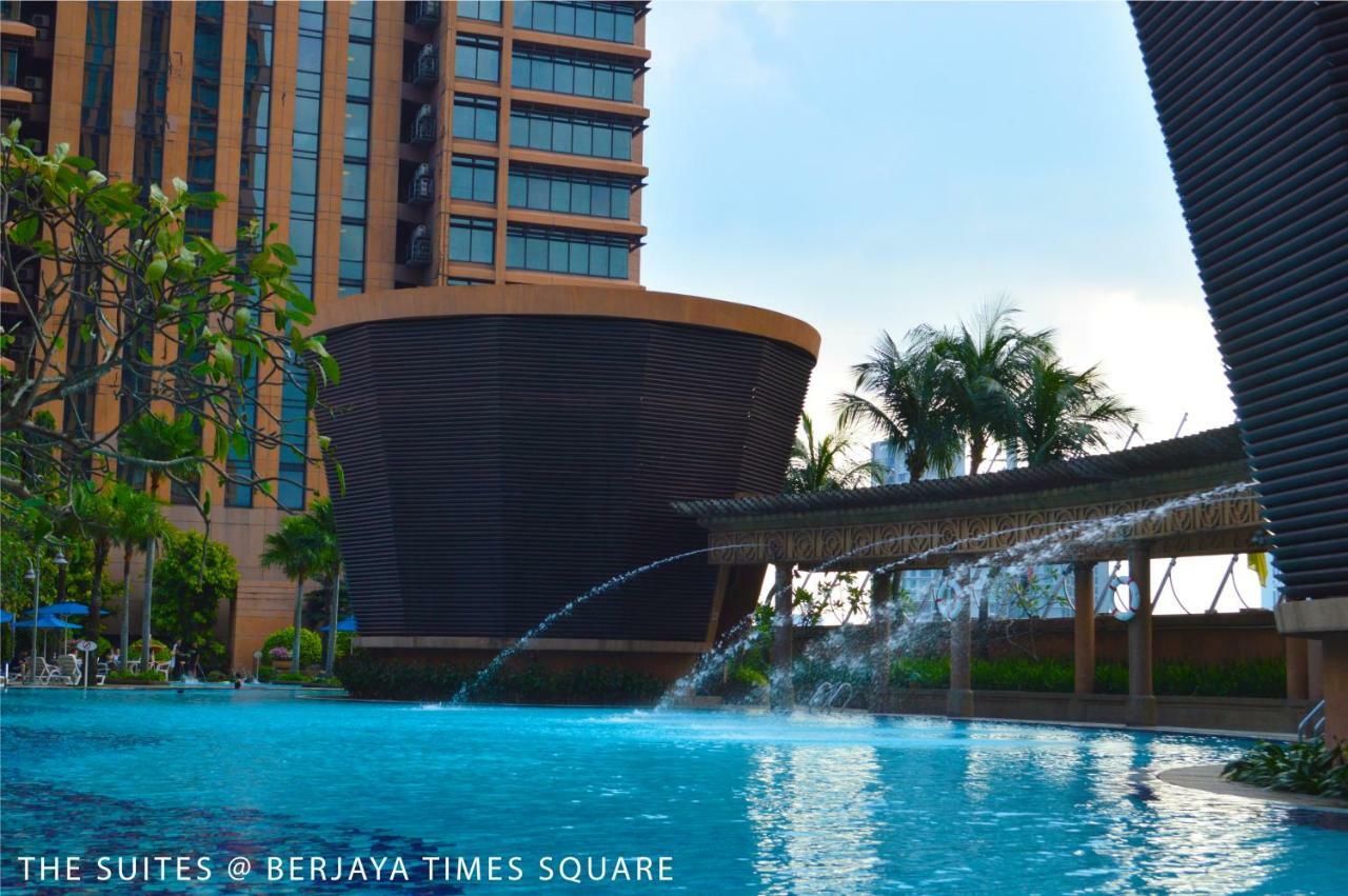 The Suites At Times Square Kl Kuala Lumpur Extérieur photo