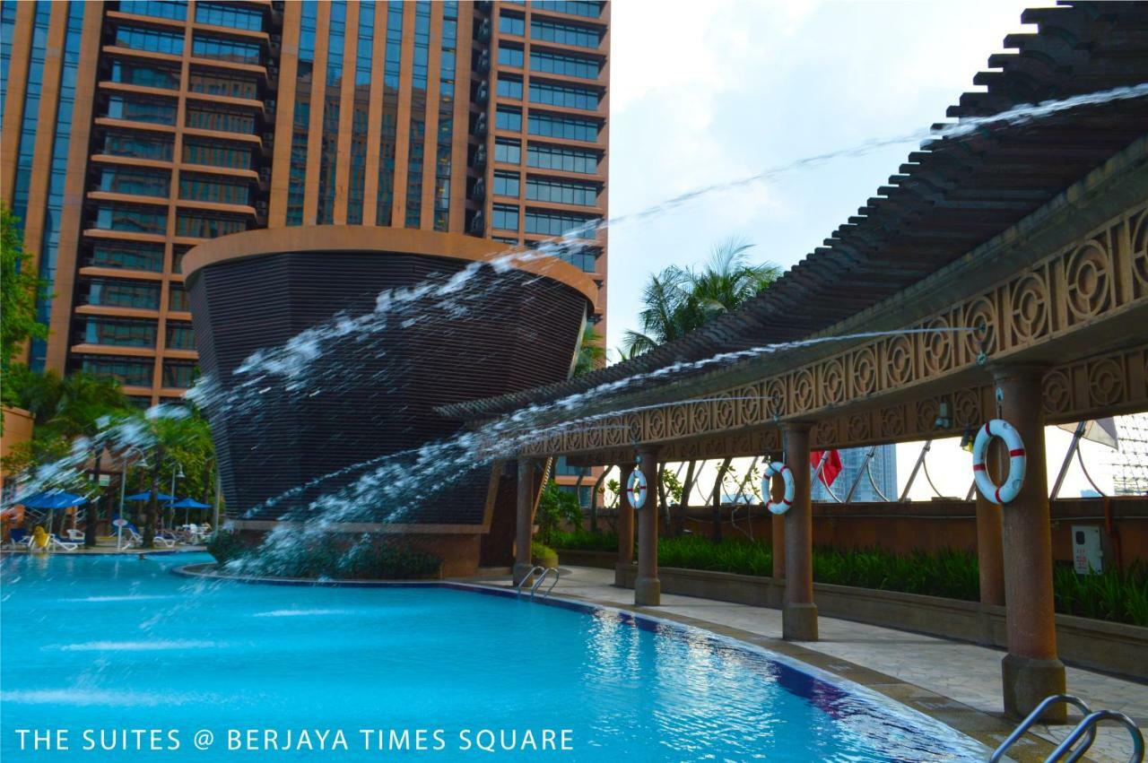 The Suites At Times Square Kl Kuala Lumpur Extérieur photo
